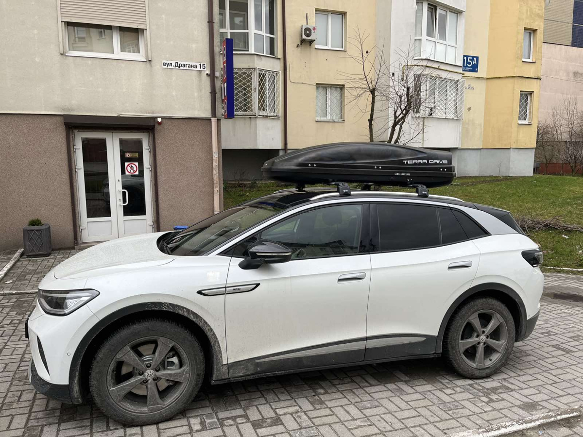 Поперечки на дах Turtle AIR 2 для Volkswagen ID.4 2020+: надійне рішення для перевезення вантажів