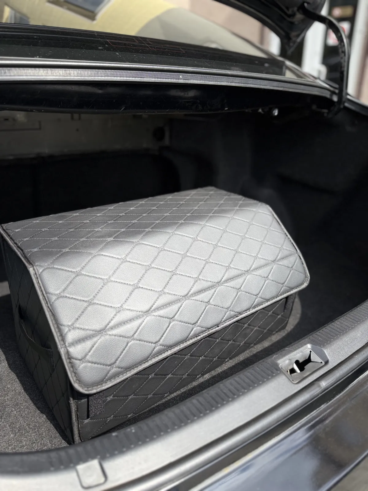 Складаний органайзер Autovalom ProBag  у багажник авто, сумка-саквояж з екошкіри з чорною прошивкою, 50×32×32 см, на липучках (CC3112)