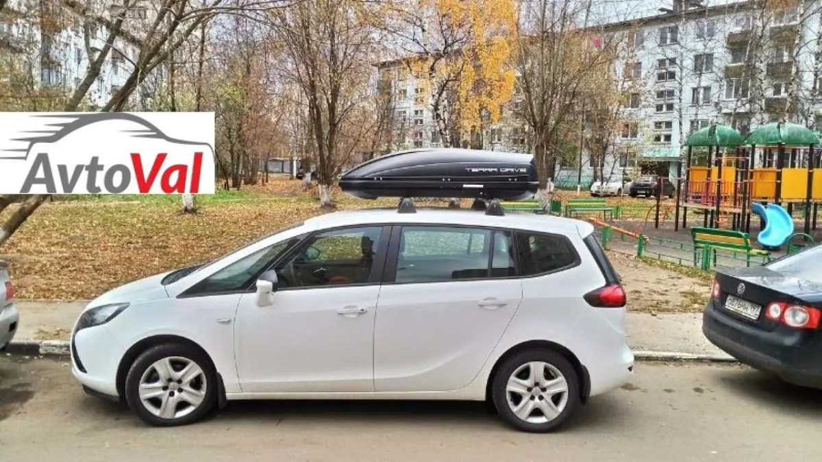 Автобокс на дах автомобіля Terra Drive 440 чорний матовий двосторонній