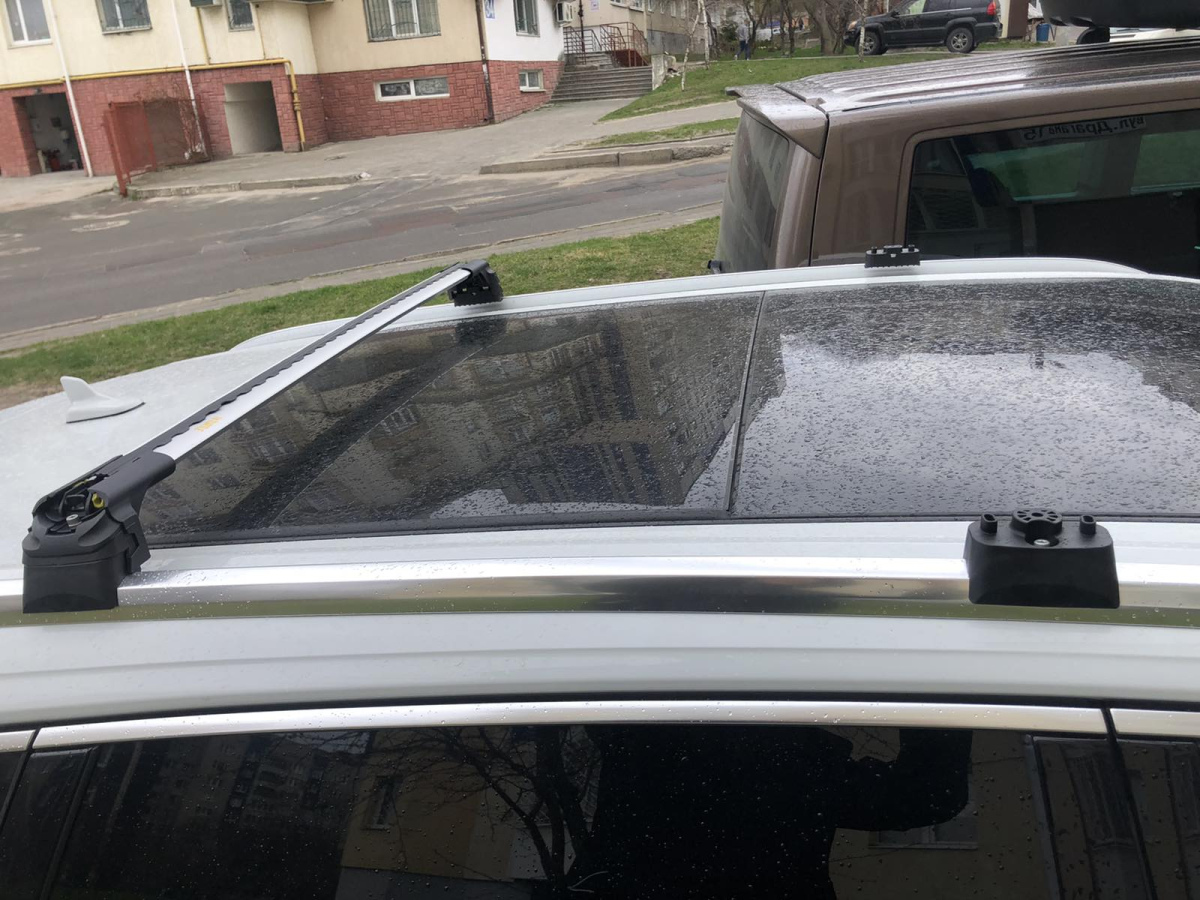 Багажник на рейлінги Turtle AIR 2 Audi Q7 2016+ Черный MC02004-0606