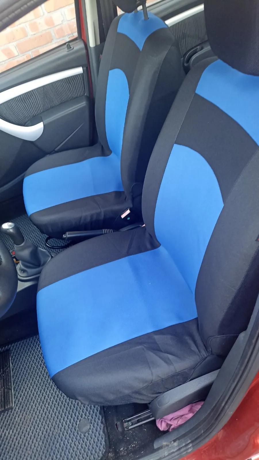 Авто чехлы для Dacia Sandero 2007–2012 Pok-ter Classic Plus с синей вставкой