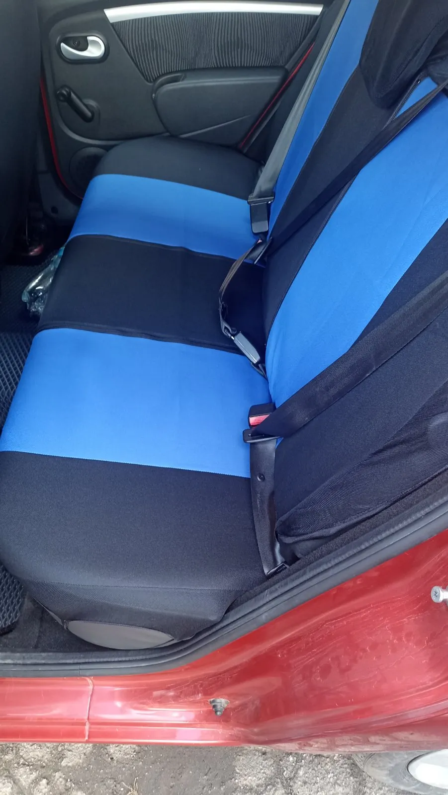 Авто чехлы для Dacia Sandero 2007–2012 Pok-ter Classic Plus с синей вставкой