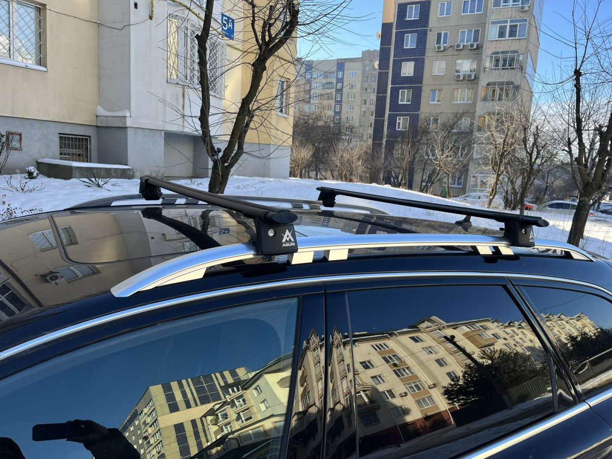 Автобагажник на дах для AUDI A6 C7; Allroad, Kombi 2012>2018 Aguri Runner Black з боксом на даху Автобокс на дах автомобіля Amos Travel Pack 500 Black