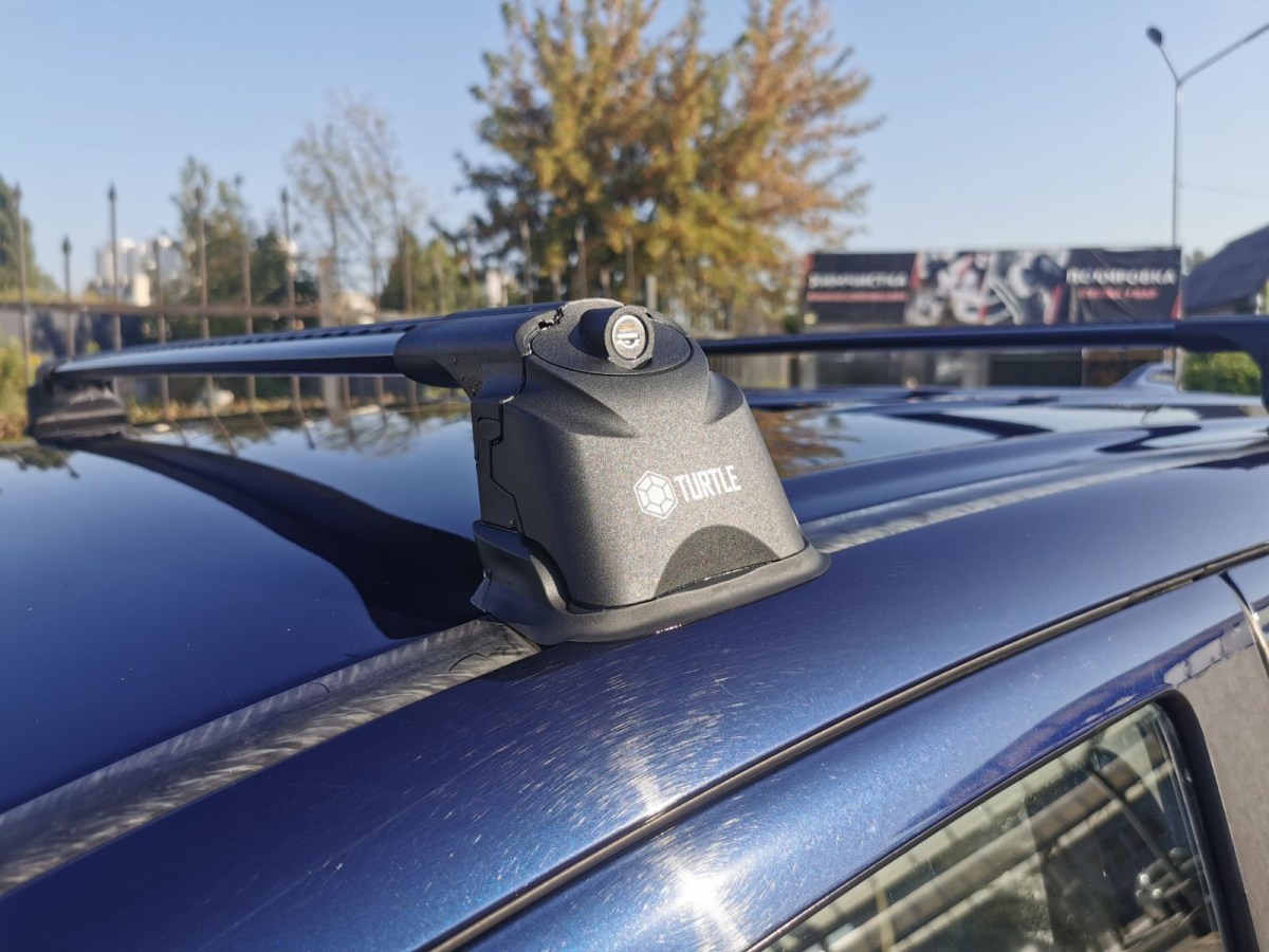 Багажник в штатні місця Turtle AIR 3 Mitsubishi Outlander 2012-2014 Сріблястий