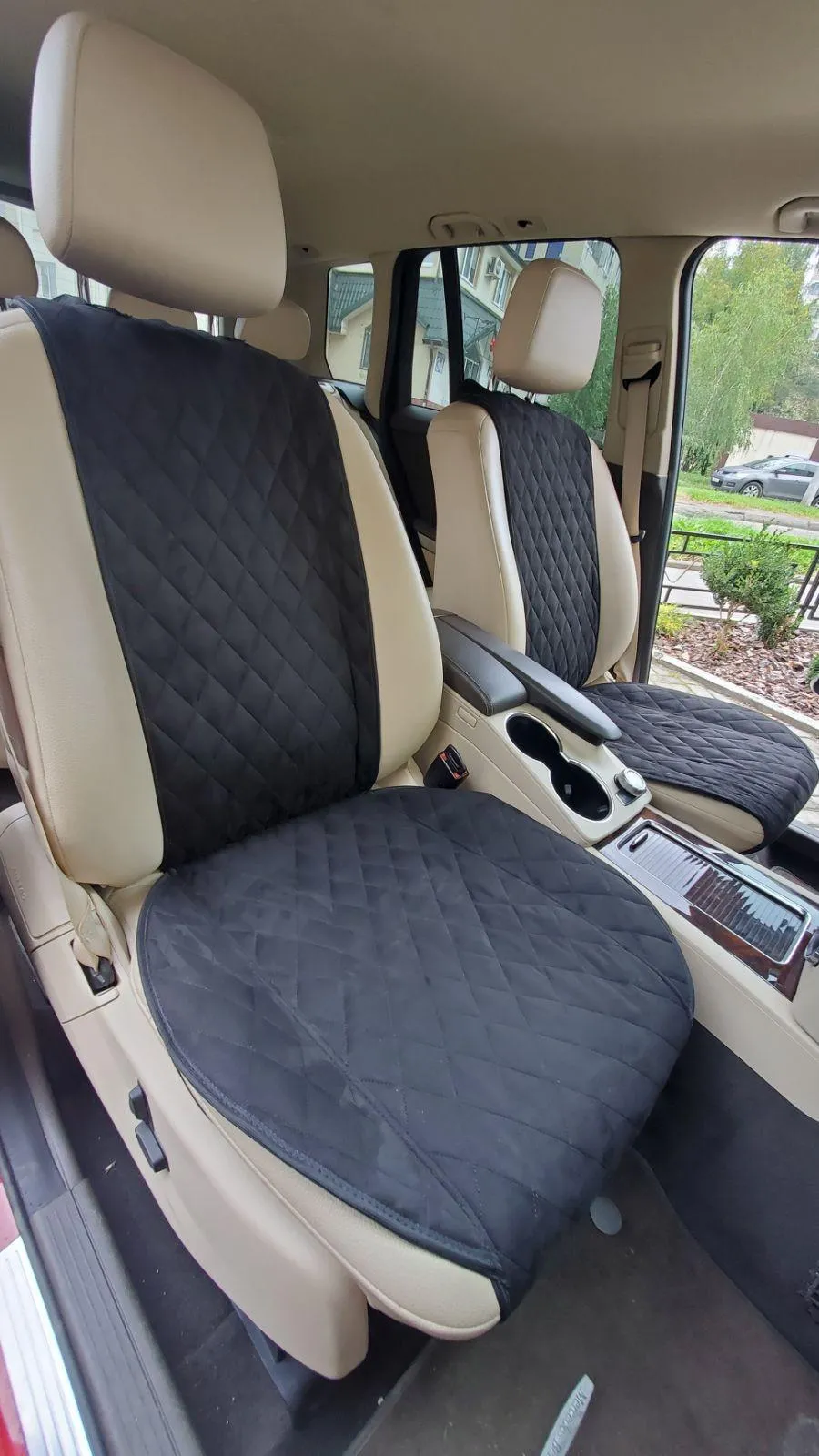 Автомобільні накидки на передні сидіння з алькантари Prestige чорного кольору