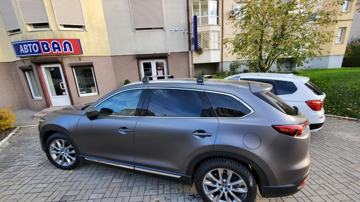 Багажник на інтегровані рейлінги Turtle AIR 2 для BMW X1 / iX1 (U11) 2022- Чорний