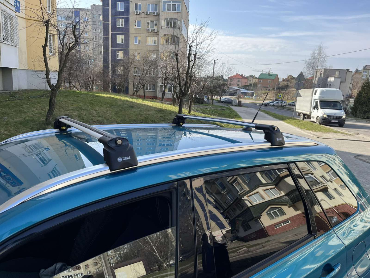 Багажник на рейлінги Turtle AIR 2 Suzuki SX4 2013- Сріблястий