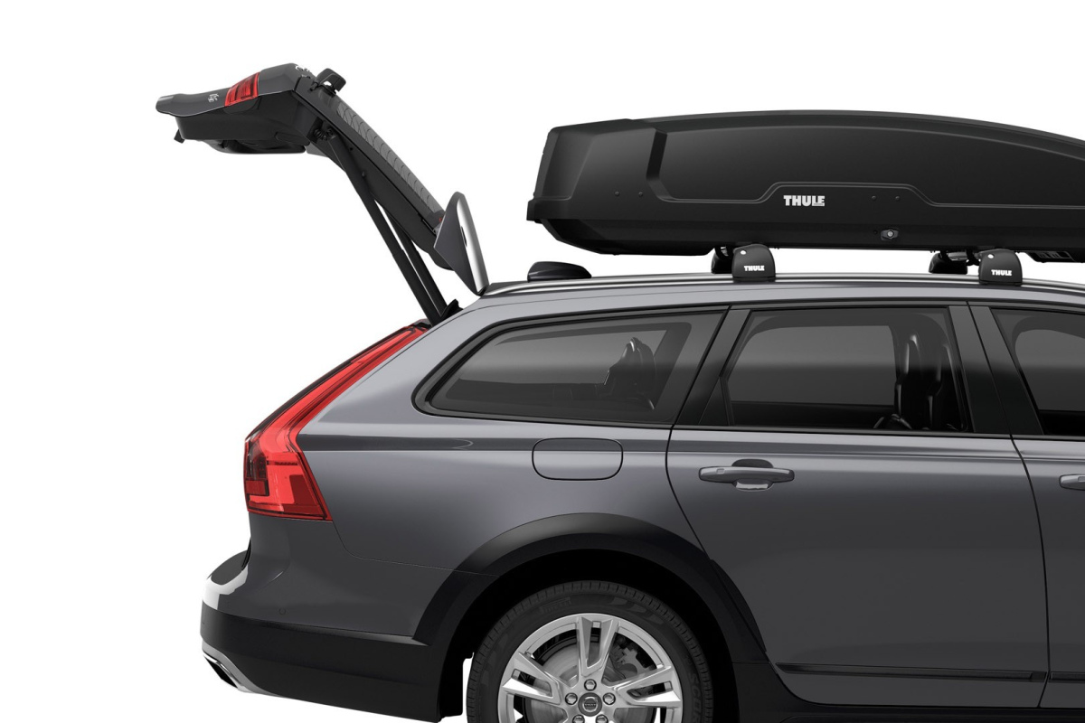 Автобокс на дах автомобіля Thule Force XT L Black 450 л (635701)