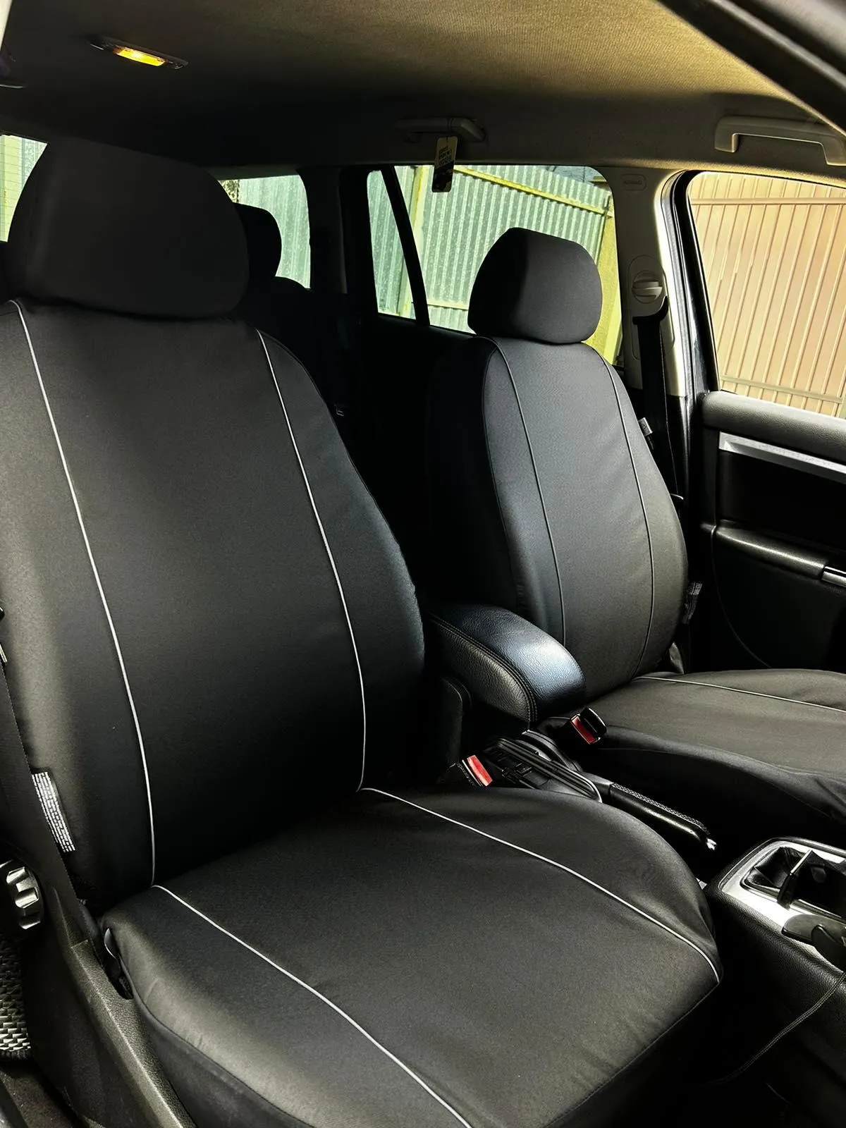 Авточохли на передні сидіння Mazda 2 2007-2014 Kegel-Blazusiak SOLID