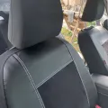 Как выглядит Авточехлы на сиденье Pok-ter Exclusive Toyota Corolla 2006-2012 E14/E15 с черной вставкой экокожа в салоне (на примере TOYOTA COROLLA 2006-2012 E14/E15) – фото 2.