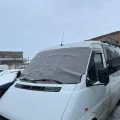 Фото 1: Защитная накидная на лобовое стекло автомобиля от снега и мороза Kegel-Blazusiak Winter Delivery Van размер XXL 110х185 см (5-3313-246-4010) (на фото пример установки на  ). Цвет: .