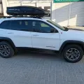 Фото 1: Відгуки про товар (на фото приклад встановлення на JEEP CHEROKEE 2013-). Колір: Чорний.