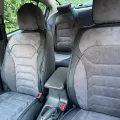 Встановлений товар 5D Чохли на сидіння для PORSCHE CAYENNE 2007-2010 Autovalom Flannel чорні з сірою вставкою (на фото авто CHERY E5 2011-2016) – фото 3.