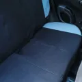 Як виглядає Авто чохли для Daewoo Evanda 2000-2006 AUAU eX-Line з сірою вставкою в салоні (на прикладі NISSAN MICRA 2003-2010 (K12)) – фото 2.