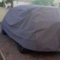 Встановлений товар Чохол-тент для автомобіля RENAULT Grand Scenic Kegel-Blazusiak Mobile Garage XL Minivan (5-4133-248-3020) (на фото авто RENAULT GRAND SCENIC) – фото 3.