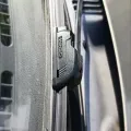 Фото 1: Двірники для авто передні для HYUNDAI i35 2011-> Winso Aero 650+330 мм (на фото приклад встановлення на DAEWOO LANOS 1996-2023). Колір: .
